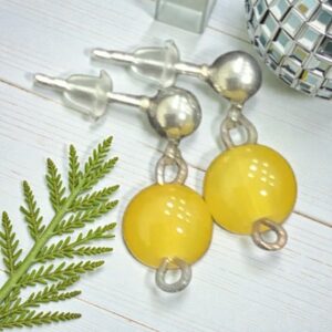 Golden Wire Elegance Hoops